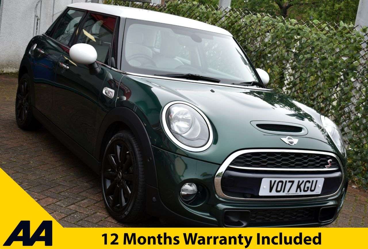 A 2017 MINI HATCH 2.0 COOPER S 5 DOOR AUTO 189 BHP (EURO 6) 1 Owner / Navigation / Park Assis A 2017 MINI HATCH 2.0 COOPER S 5 DOOR AUTO 189 BHP (EURO 6) 1 Owner / Navigation / Park Assis