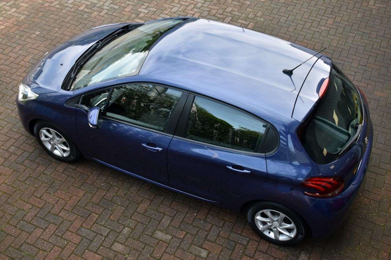 2016 PEUGEOT 208 2016 PEUGEOT 208