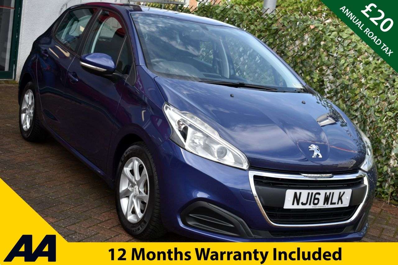 A 2016 PEUGEOT 208 1.2 PURETECH ACTIVE 5 DOOR 81 BHP (EURO 6) £20 Road Tax / FSH / CarPlay A 2016 PEUGEOT 208 1.2 PURETECH ACTIVE 5 DOOR 81 BHP (EURO 6) £20 Road Tax / FSH / CarPlay