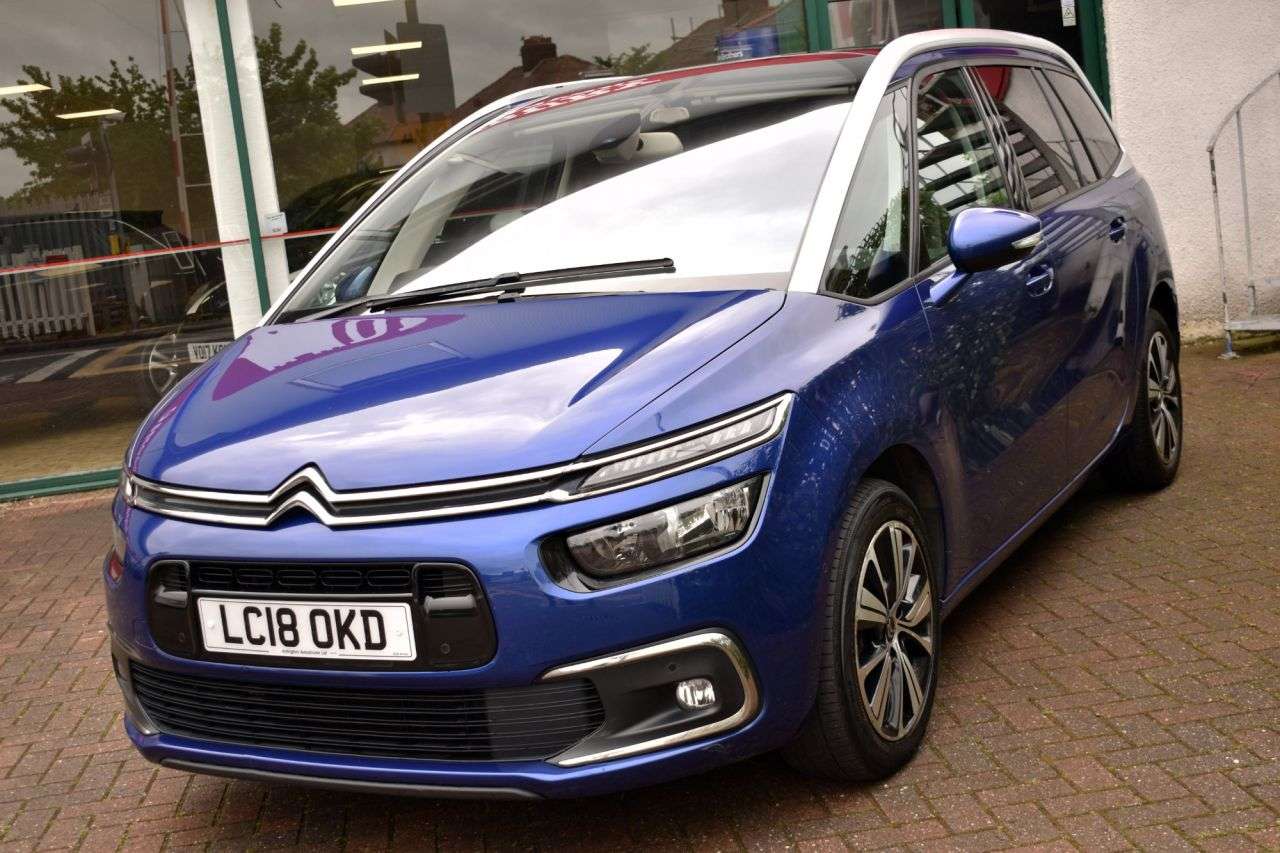 A 2018 CITROEN GRAND C4 PICASSO 1.6HDi FLAIR MPV 7-SEATER 5 DOOR 6-SPEED 118 BHP (EURO 6) High Spec - See D A 2018 CITROEN GRAND C4 PICASSO 1.6HDi FLAIR MPV 7-SEATER 5 DOOR 6-SPEED 118 BHP (EURO 6) High Spec - See D