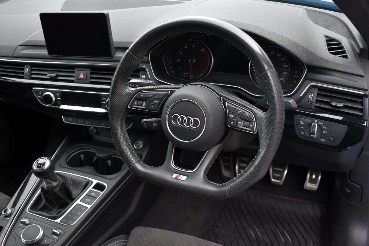 2019 AUDI A4 2019 AUDI A4