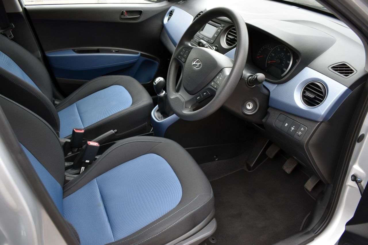 2014 HYUNDAI I10 2014 HYUNDAI I10
