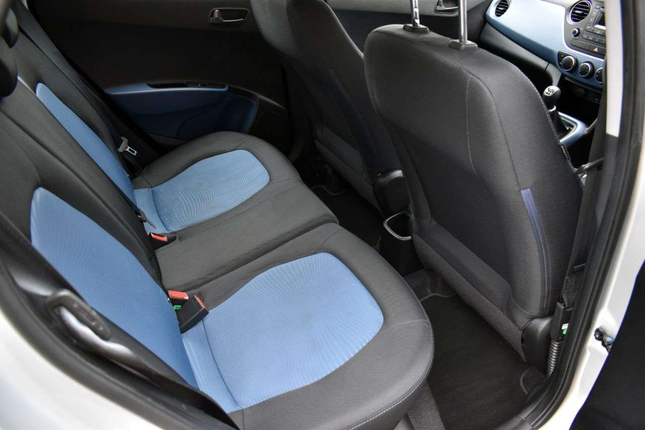 2014 HYUNDAI I10 2014 HYUNDAI I10