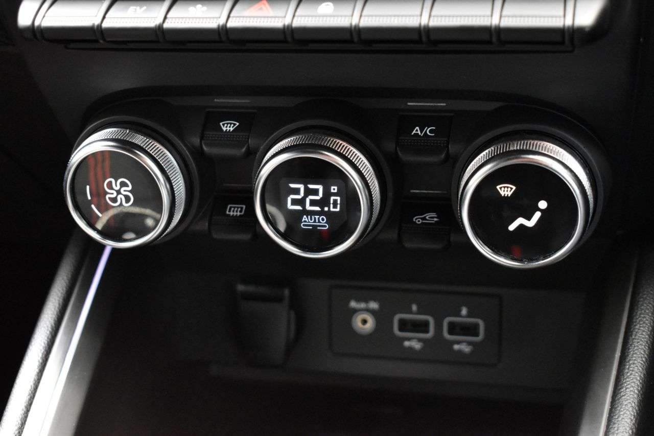 2022 RENAULT CLIO 2022 RENAULT CLIO