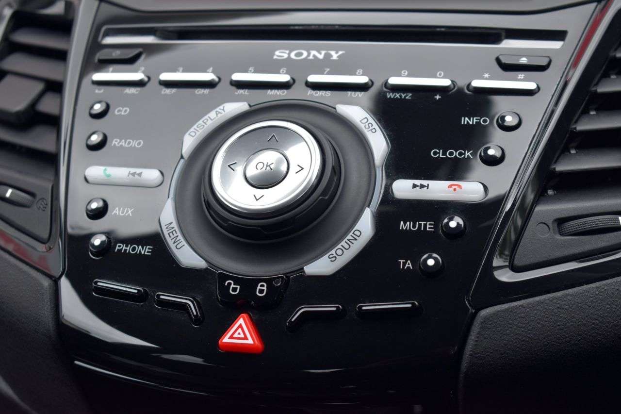 2015 FORD FIESTA 2015 FORD FIESTA