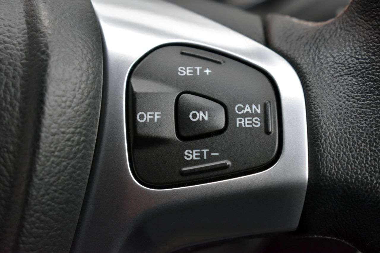 2015 FORD FIESTA 2015 FORD FIESTA
