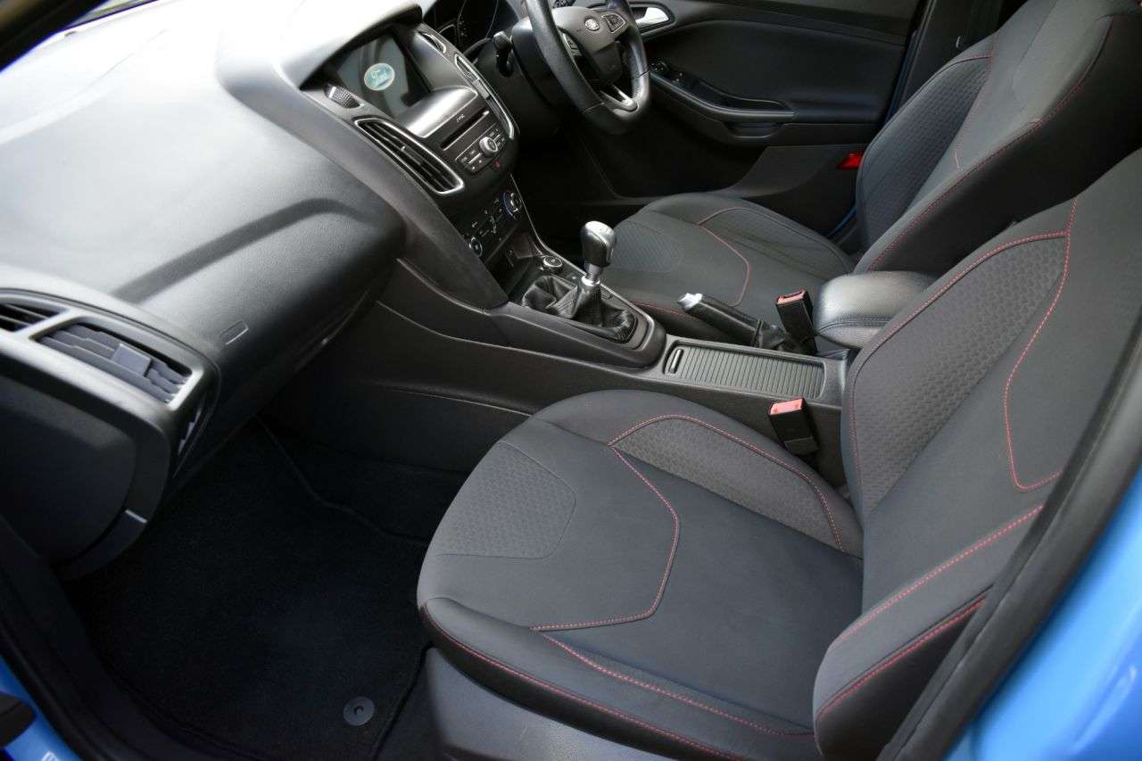 2017 FORD FOCUS 2017 FORD FOCUS