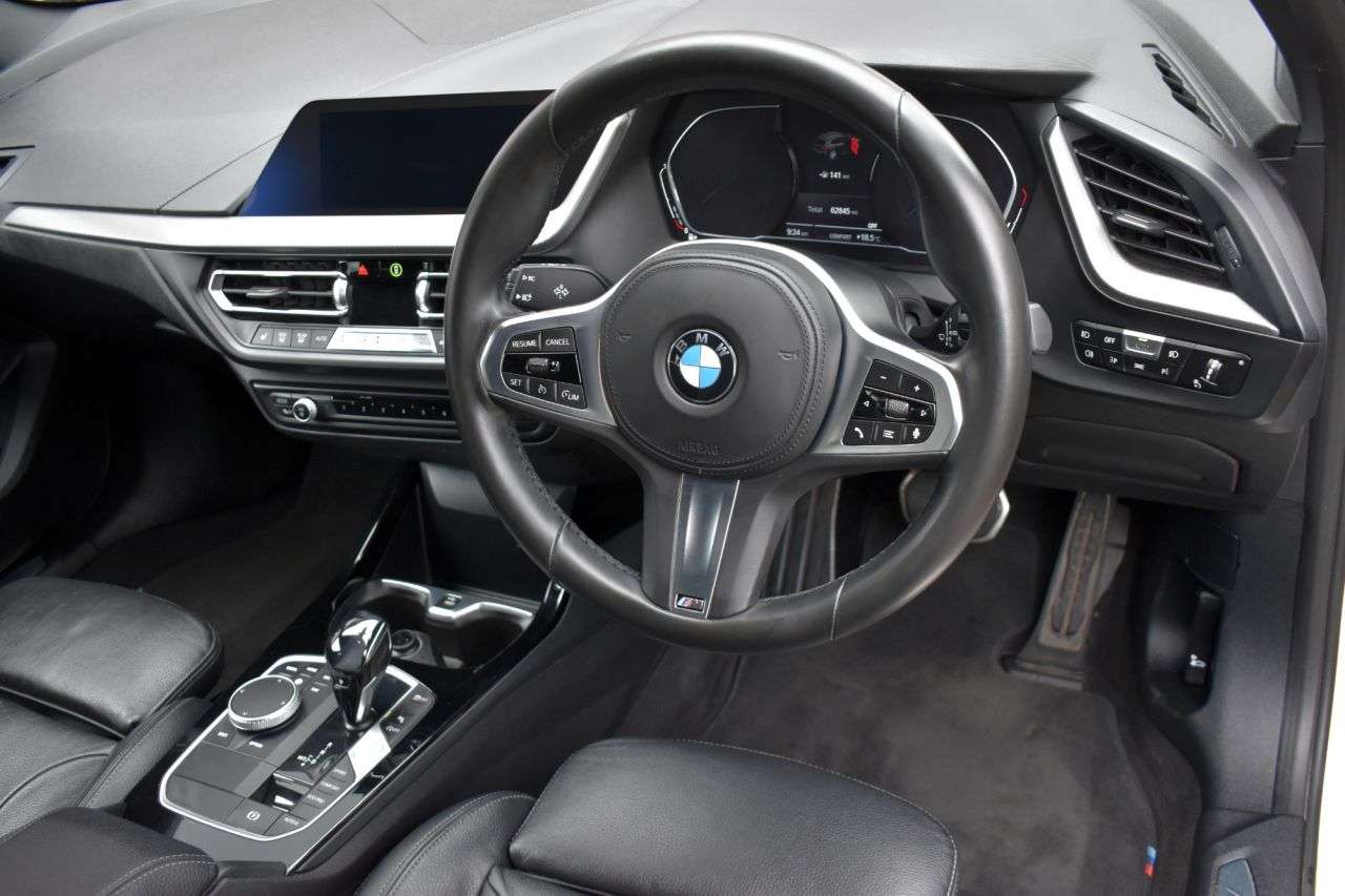 2020 BMW 1 SERIES 2020 BMW 1 SERIES