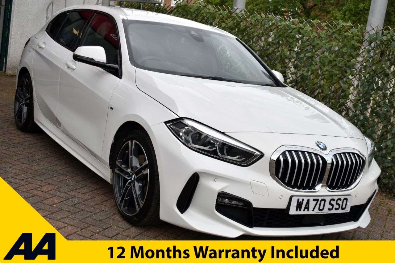 A 2020 BMW 1 SERIES 118i M-SPORT 5 DOOR 7-SPEED DCT AUTO 138 BHP (EURO 6) Navigation / Apple Ca A 2020 BMW 1 SERIES 118i M-SPORT 5 DOOR 7-SPEED DCT AUTO 138 BHP (EURO 6) Navigation / Apple Ca