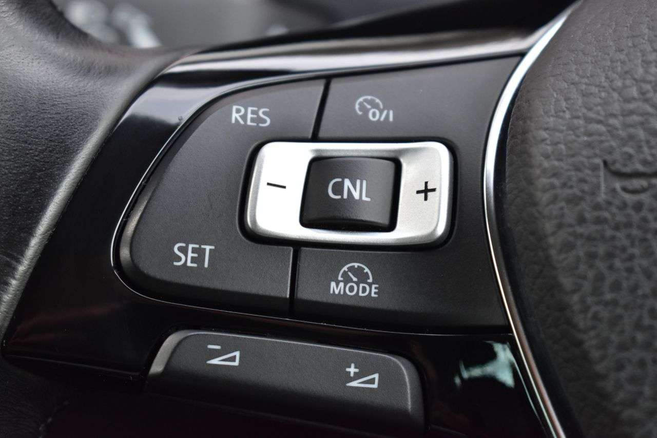 2016 VOLKSWAGEN TIGUAN 2016 VOLKSWAGEN TIGUAN