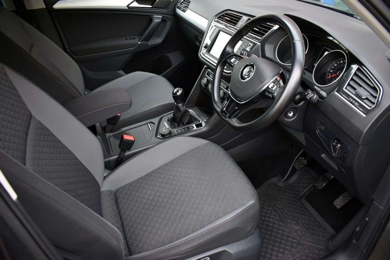 2016 VOLKSWAGEN TIGUAN 2016 VOLKSWAGEN TIGUAN