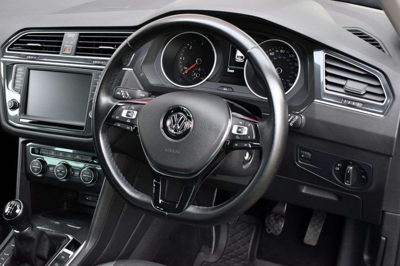 2016 VOLKSWAGEN TIGUAN 2016 VOLKSWAGEN TIGUAN