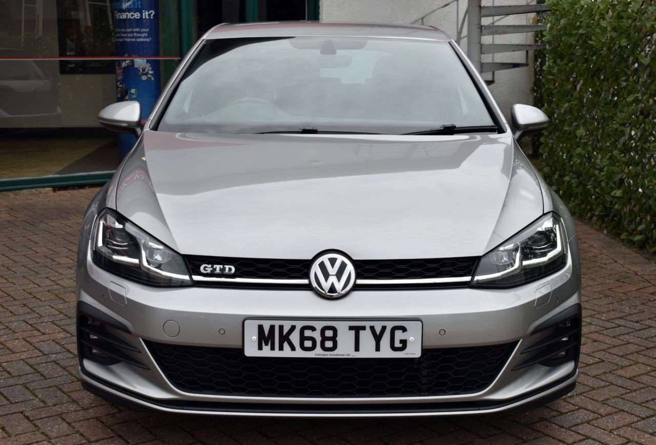 A 2018 VOLKSWAGEN GOLF 2.0TDi GTD 5 DOOR 6-SPEED 181 BHP (EURO 6) Apple CarPlay / Heated Seats A 2018 VOLKSWAGEN GOLF 2.0TDi GTD 5 DOOR 6-SPEED 181 BHP (EURO 6) Apple CarPlay / Heated Seats