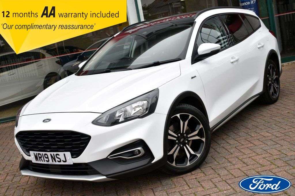 A 2019 FORD FOCUS 1.0T ECOBOOST ACTIVE X 5 DOOR ESTATE 6-SPEED 123 BHP (EURO 6) Panoramic Sun A 2019 FORD FOCUS 1.0T ECOBOOST ACTIVE X 5 DOOR ESTATE 6-SPEED 123 BHP (EURO 6) Panoramic Sun