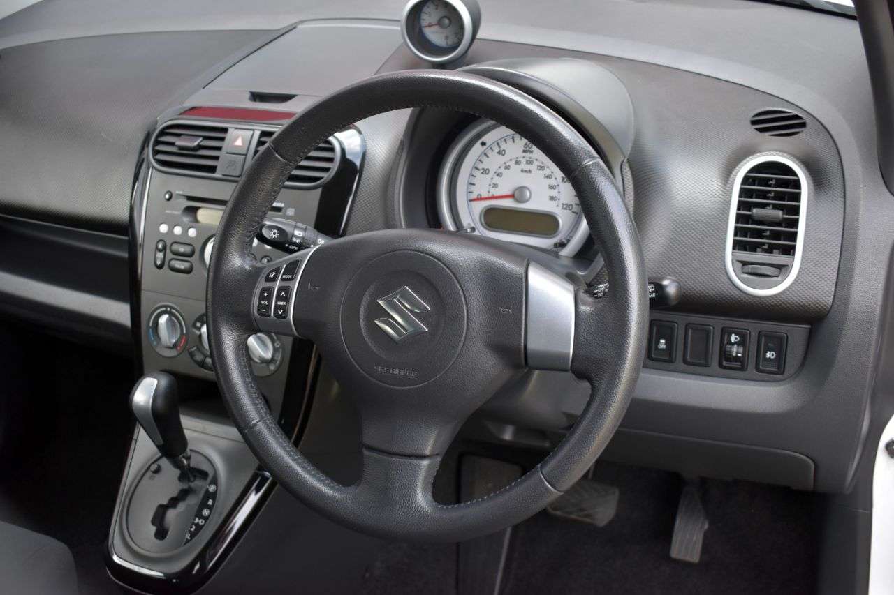 2015 SUZUKI SPLASH 2015 SUZUKI SPLASH