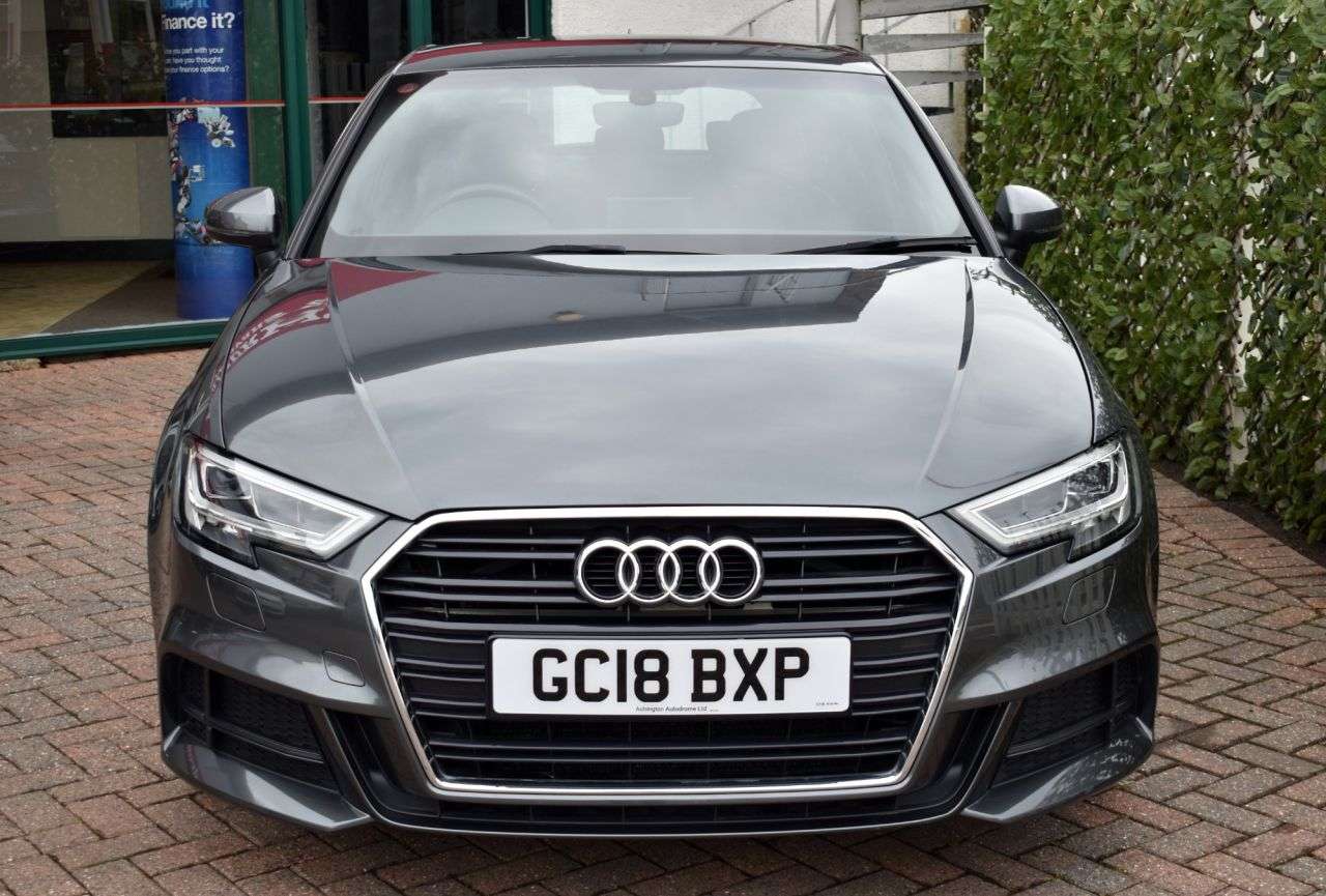 A 2018 AUDI A3 2.0TFSi S-LINE SPORTBACK 5 DOOR 6-SPEED 187 BHP (EURO 6) LED Headlight Syst A 2018 AUDI A3 2.0TFSi S-LINE SPORTBACK 5 DOOR 6-SPEED 187 BHP (EURO 6) LED Headlight Syst