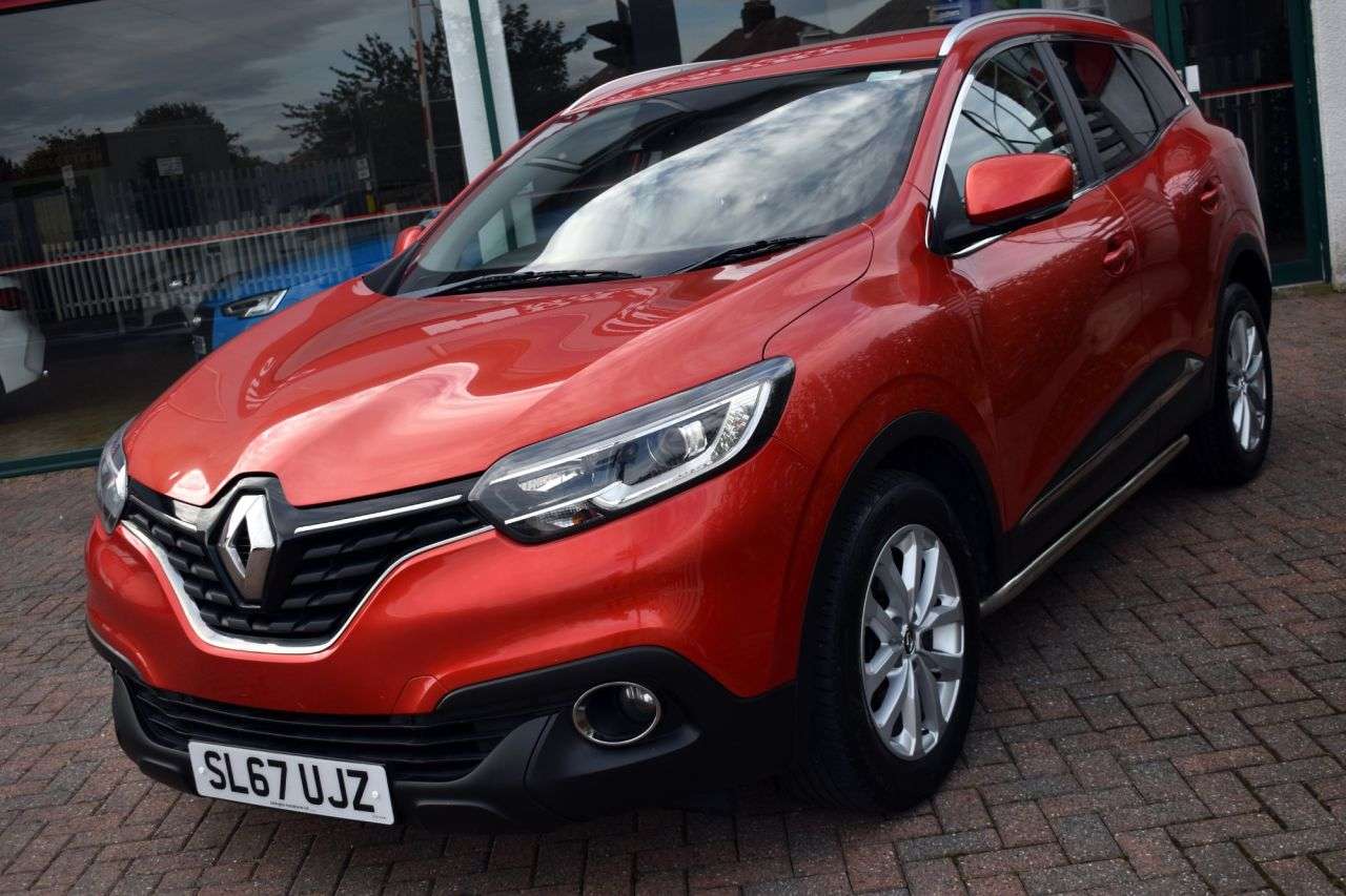 A 2018 RENAULT KADJAR 1.5dCi DYNAMIQUE NAV 5 DOOR 6-SPEED 108 BHP (EURO 6) Sat Nav / DAB / Cruise A 2018 RENAULT KADJAR 1.5dCi DYNAMIQUE NAV 5 DOOR 6-SPEED 108 BHP (EURO 6) Sat Nav / DAB / Cruise