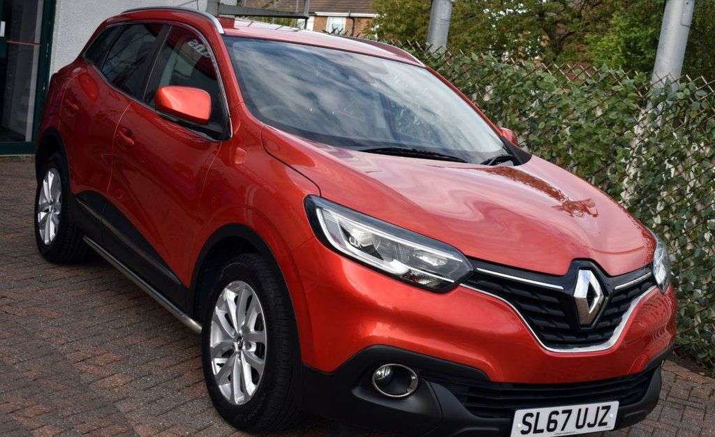 A 2018 RENAULT KADJAR 1.5dCi DYNAMIQUE NAV 5 DOOR 6-SPEED 108 BHP (EURO 6) Sat Nav / DAB / Cruise A 2018 RENAULT KADJAR 1.5dCi DYNAMIQUE NAV 5 DOOR 6-SPEED 108 BHP (EURO 6) Sat Nav / DAB / Cruise