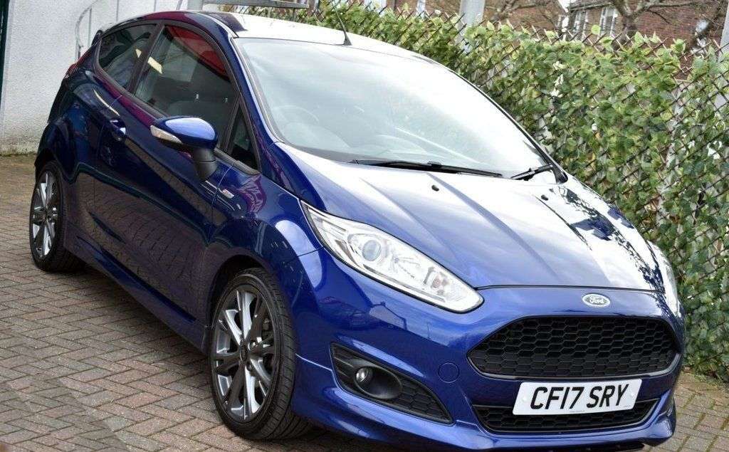 A 2017 FORD FIESTA 1.0T ECOBOOST ST-LINE 3 DOOR 123 BHP (EURO 6) Sat Nav / Bluetooth / Privacy A 2017 FORD FIESTA 1.0T ECOBOOST ST-LINE 3 DOOR 123 BHP (EURO 6) Sat Nav / Bluetooth / Privacy