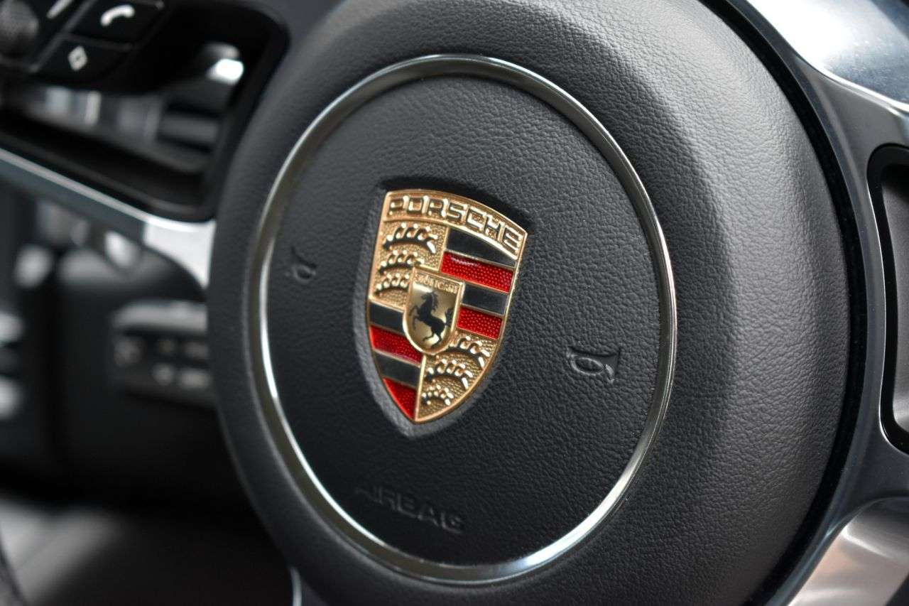 2014 PORSCHE MACAN 2014 PORSCHE MACAN