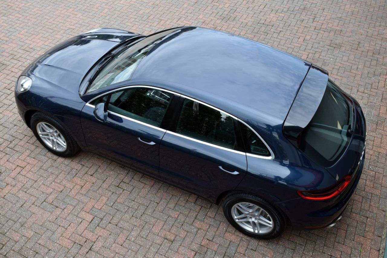 2014 PORSCHE MACAN 2014 PORSCHE MACAN