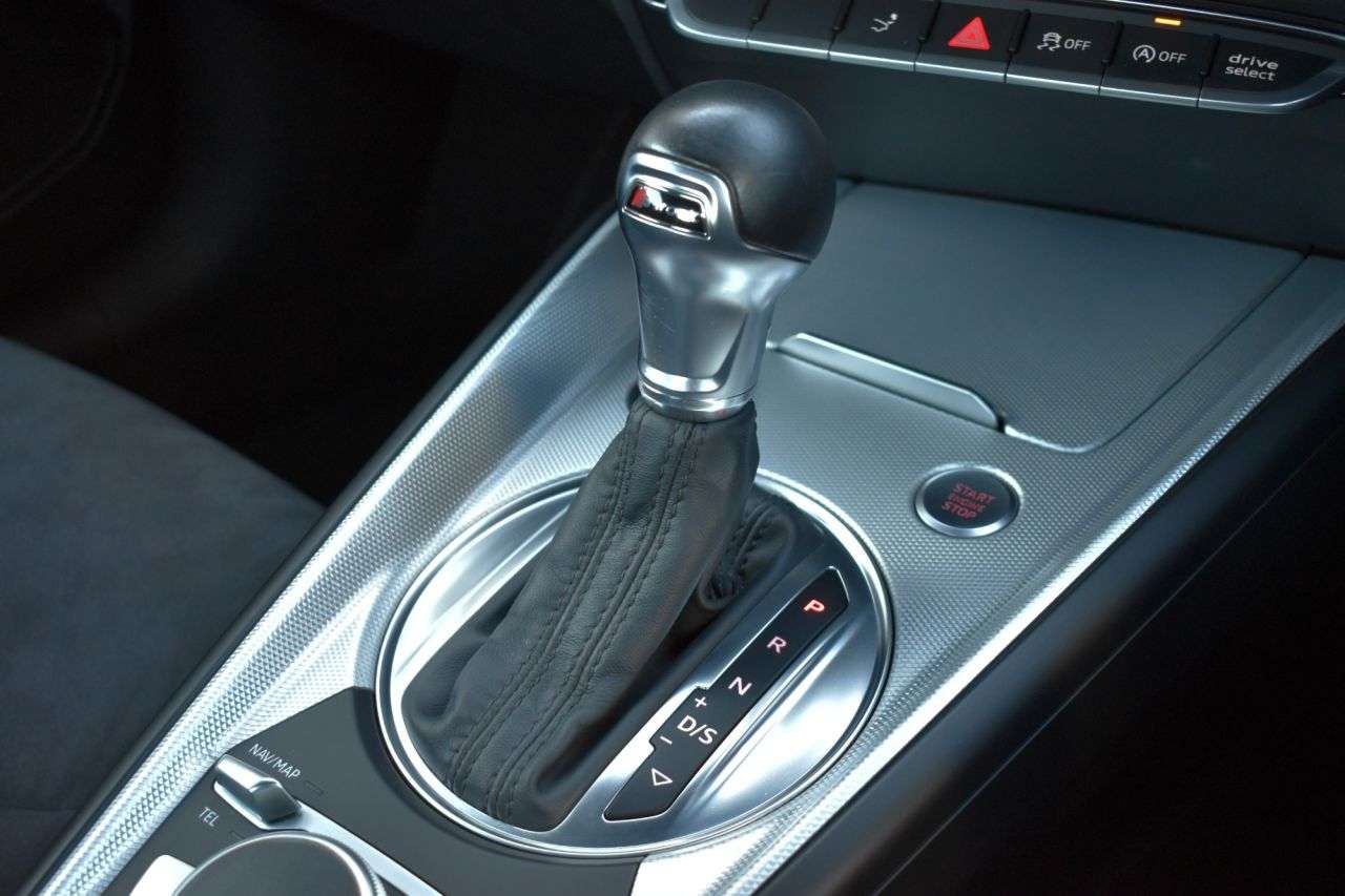 2015 AUDI TT 2015 AUDI TT
