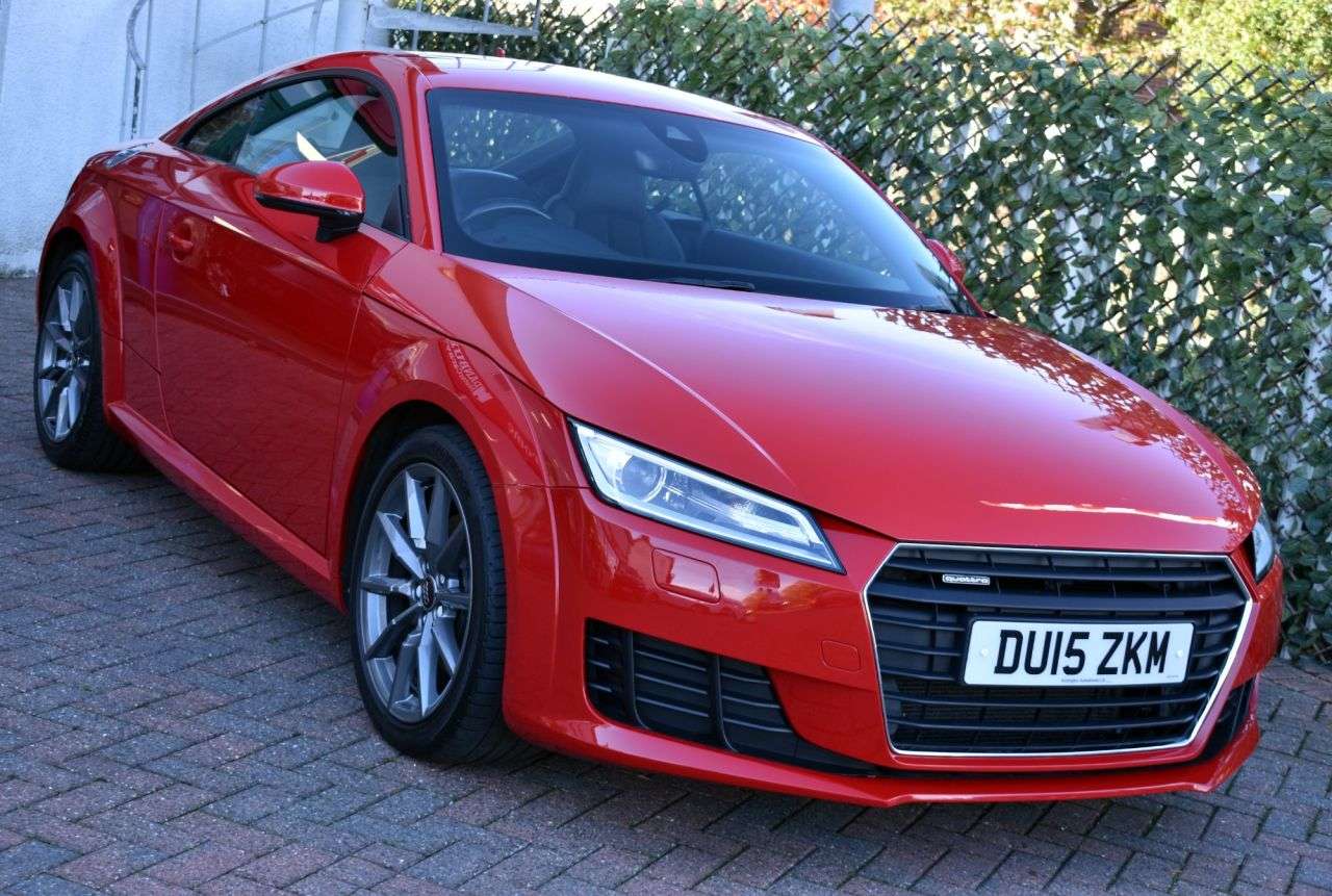 A 2015 AUDI TT 2.0TFSi QUATTRO SPORT COUPE S-TRONIC AUTO 227 BHP (EURO 6) Heated Seats / D A 2015 AUDI TT 2.0TFSi QUATTRO SPORT COUPE S-TRONIC AUTO 227 BHP (EURO 6) Heated Seats / D