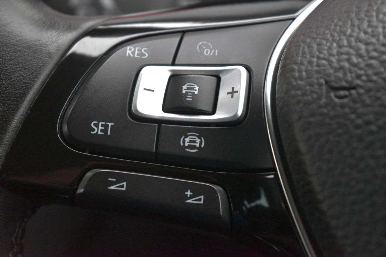 2019 VOLKSWAGEN TIGUAN 2019 VOLKSWAGEN TIGUAN