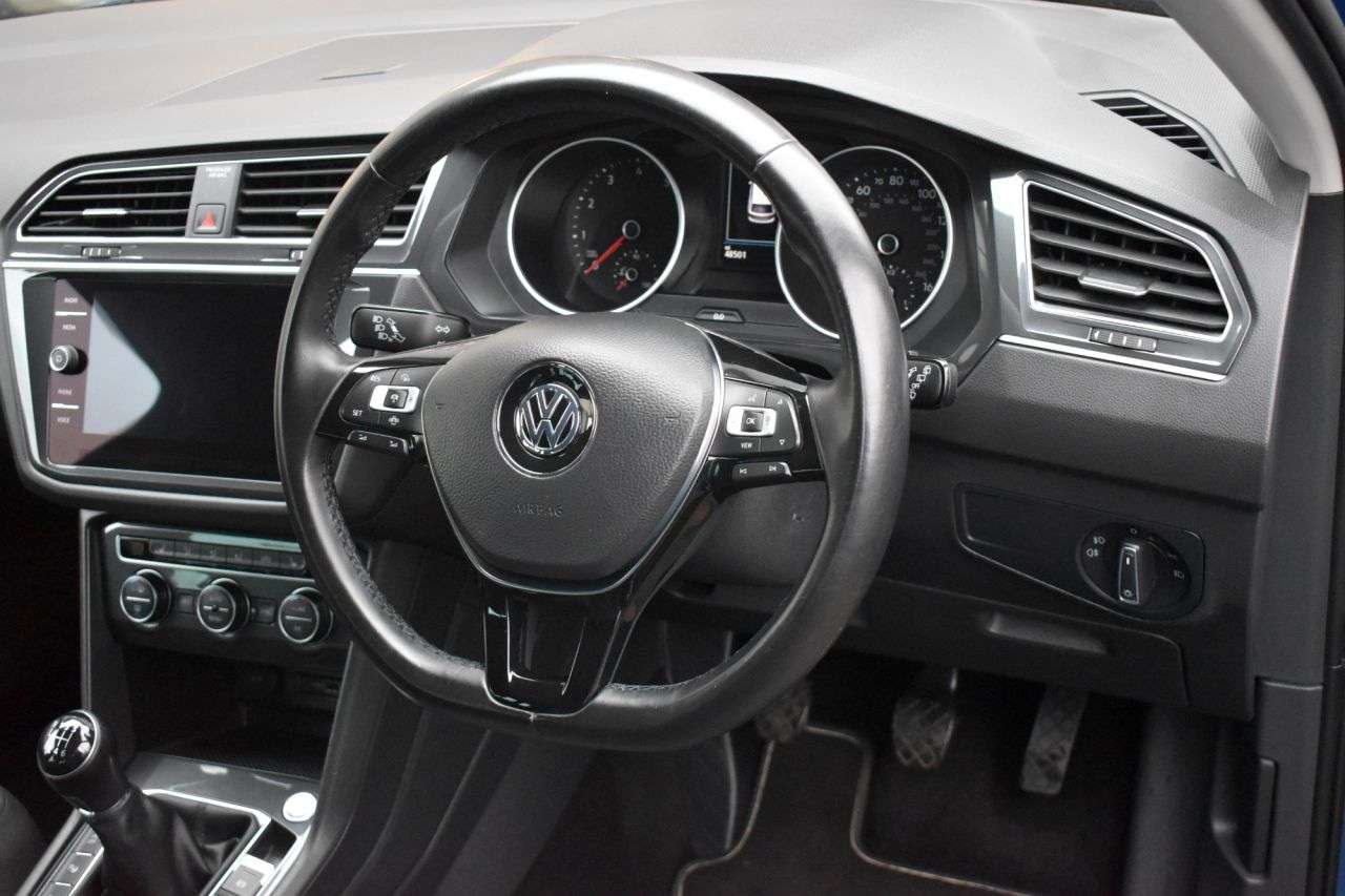2019 VOLKSWAGEN TIGUAN 2019 VOLKSWAGEN TIGUAN