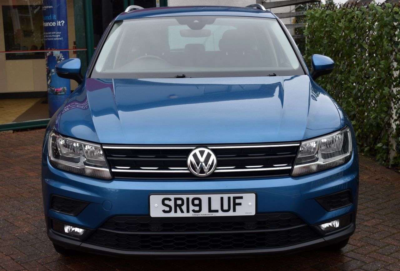 A 2019 VOLKSWAGEN TIGUAN 1.5TSi EVO MATCH 5 DOOR 6-SPEED 148 BHP (EURO 6) Nav / Heated Seats / Rever A 2019 VOLKSWAGEN TIGUAN 1.5TSi EVO MATCH 5 DOOR 6-SPEED 148 BHP (EURO 6) Nav / Heated Seats / Rever