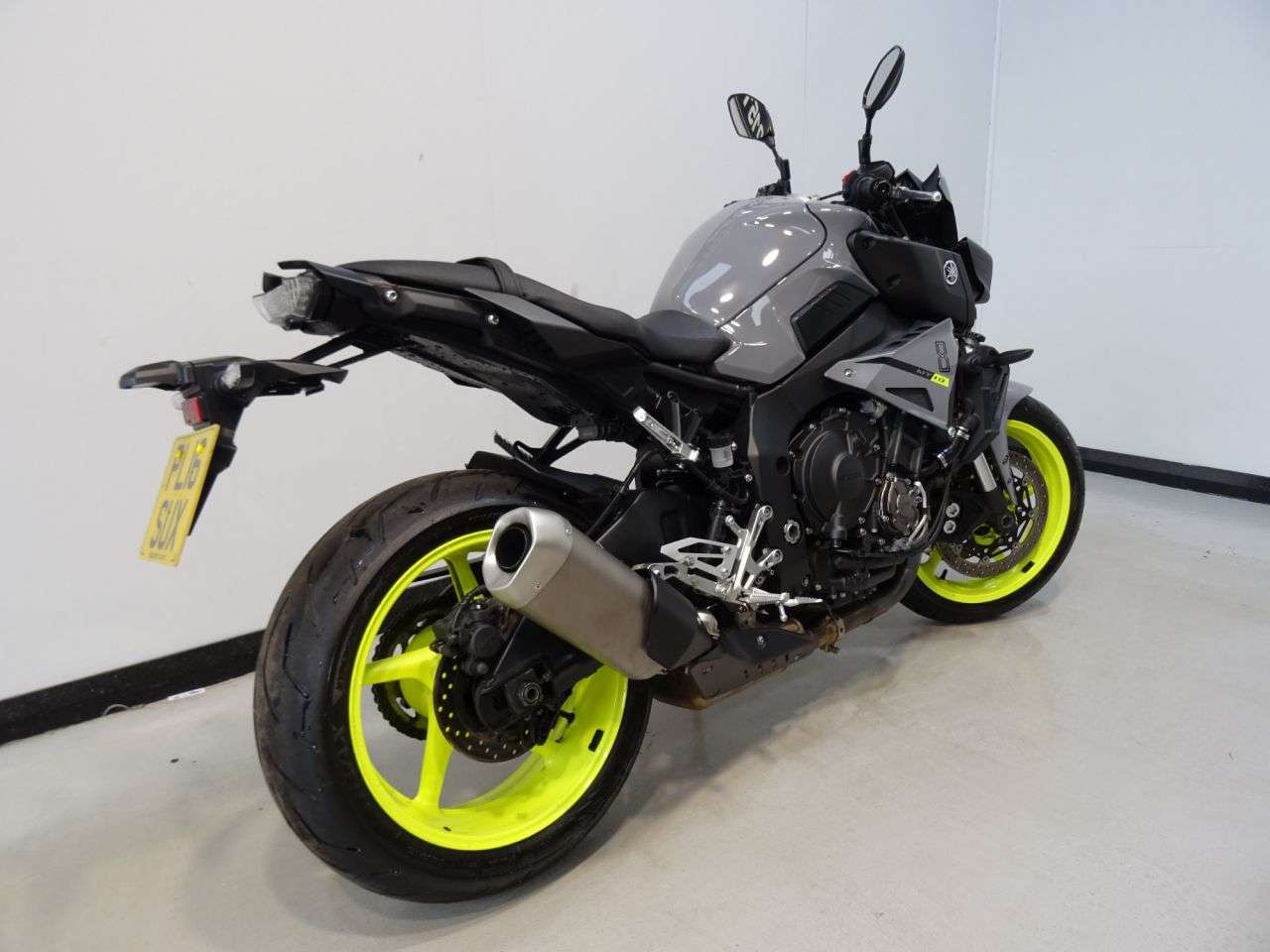 2016 YAMAHA MT-10 MTN1000 2016 YAMAHA MT-10 MTN1000
