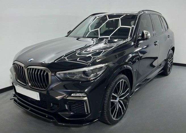 A 2019 BMW X5 M50D A 2019 BMW X5 M50D