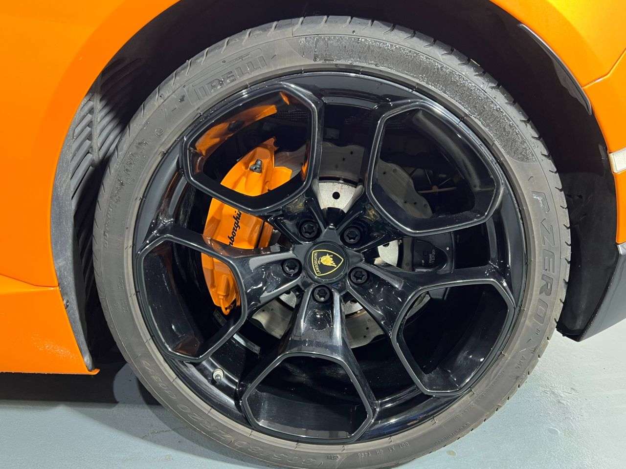 2018 LAMBORGHINI HURACAN 2018 LAMBORGHINI HURACAN