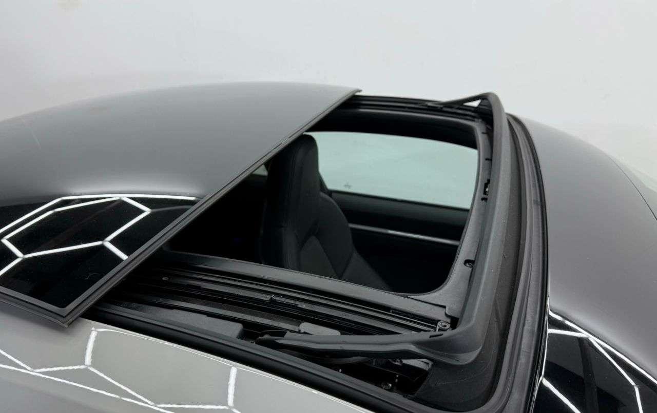 null PORSCHE 911 null PORSCHE 911