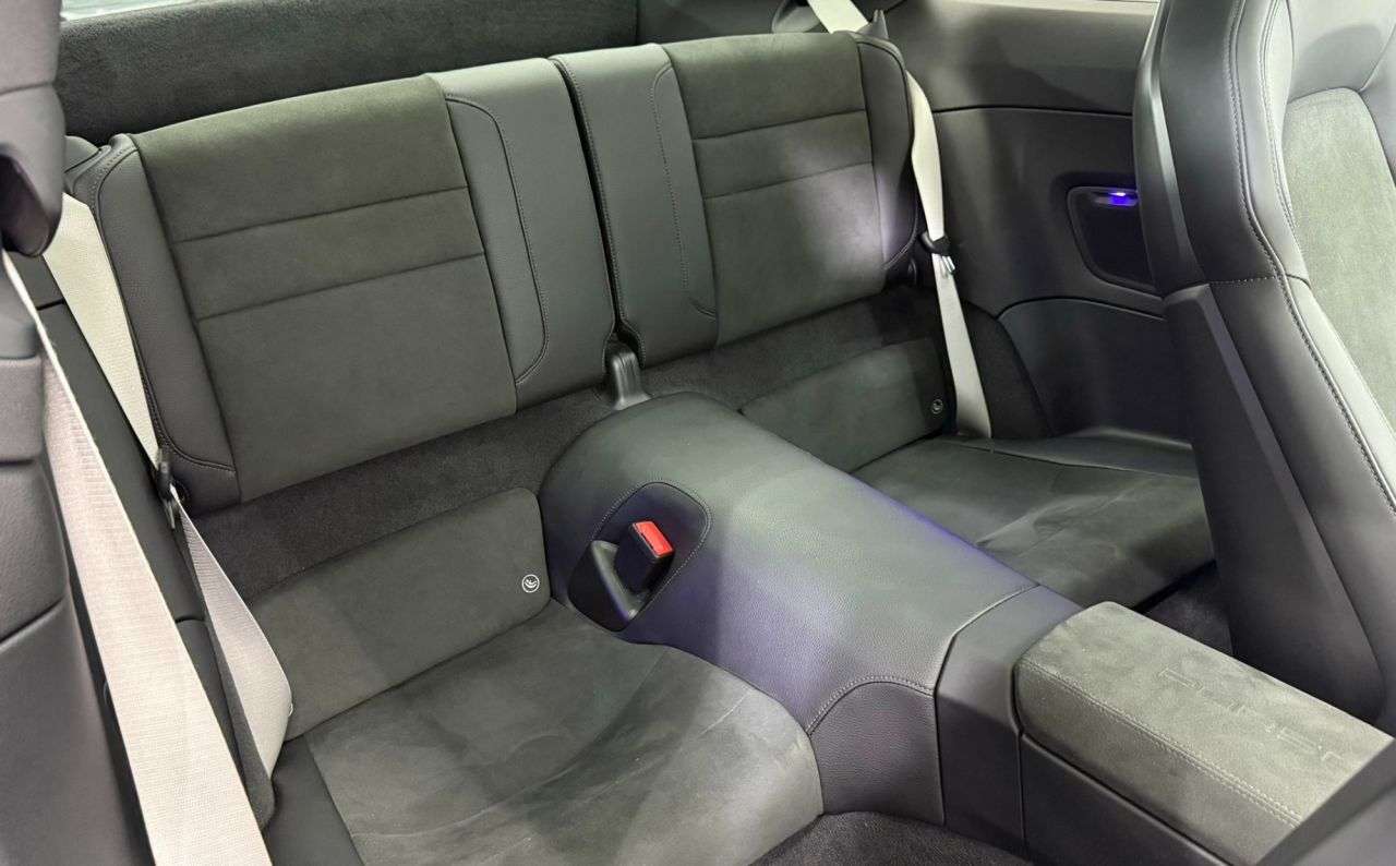 null PORSCHE 911 null PORSCHE 911