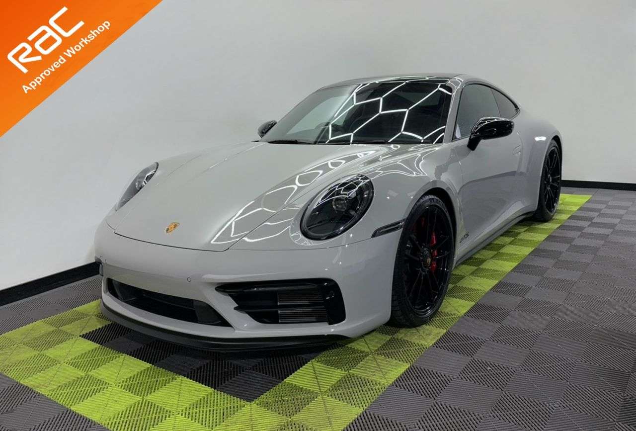 null PORSCHE 911 null PORSCHE 911