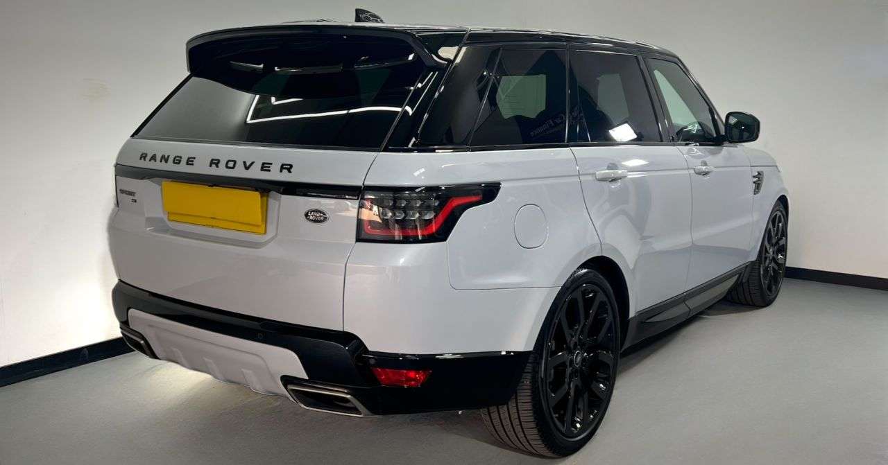 A 2021 LAND ROVER RANGE ROVER SPORT TDV8 SPORT HSE A 2021 LAND ROVER RANGE ROVER SPORT TDV8 SPORT HSE