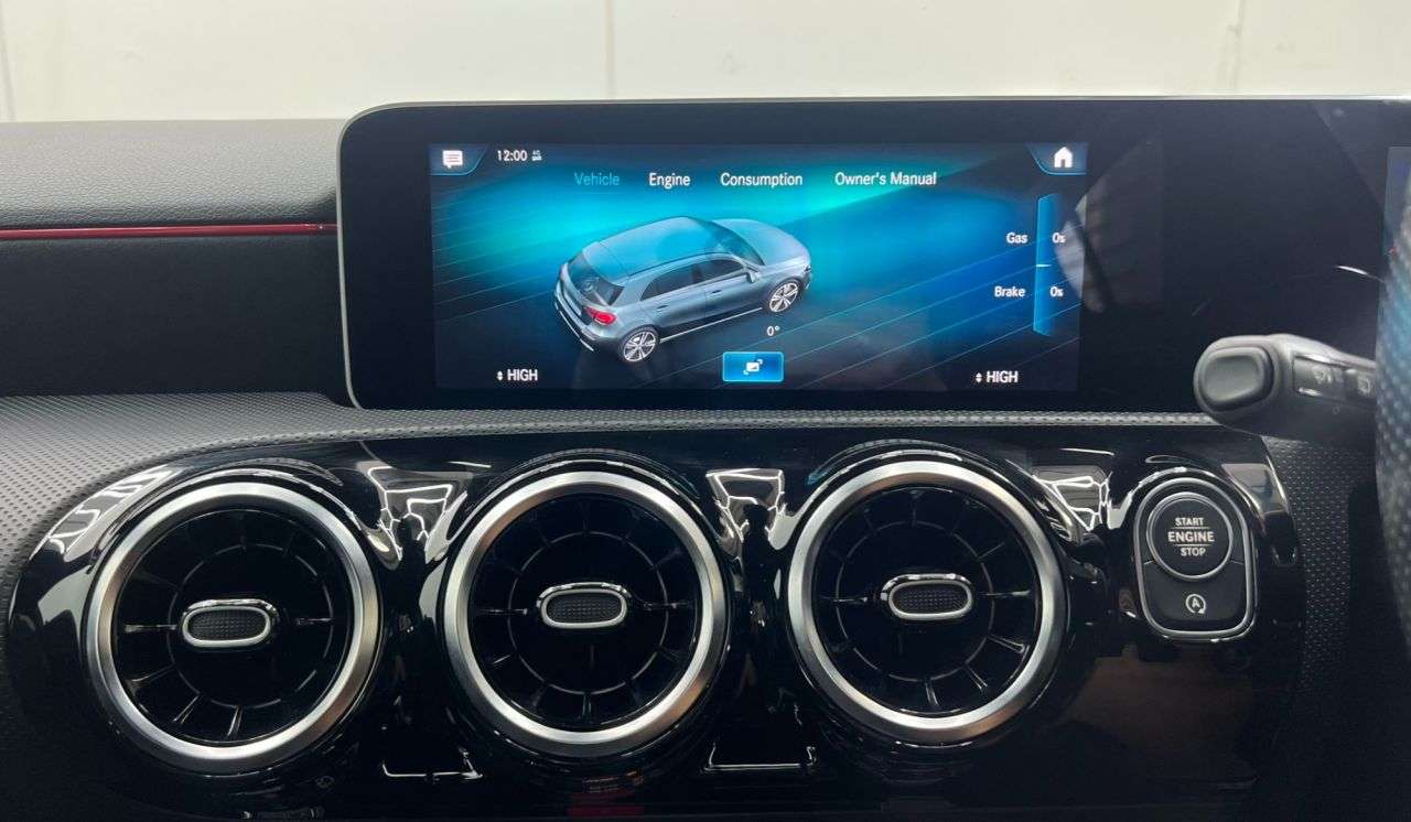 2018 MERCEDES-BENZ A-CLASS 2018 MERCEDES-BENZ A-CLASS