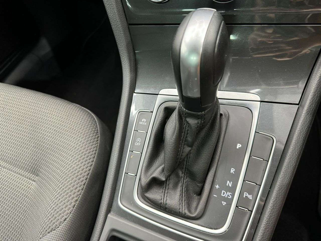 2020 VOLKSWAGEN GOLF 2020 VOLKSWAGEN GOLF