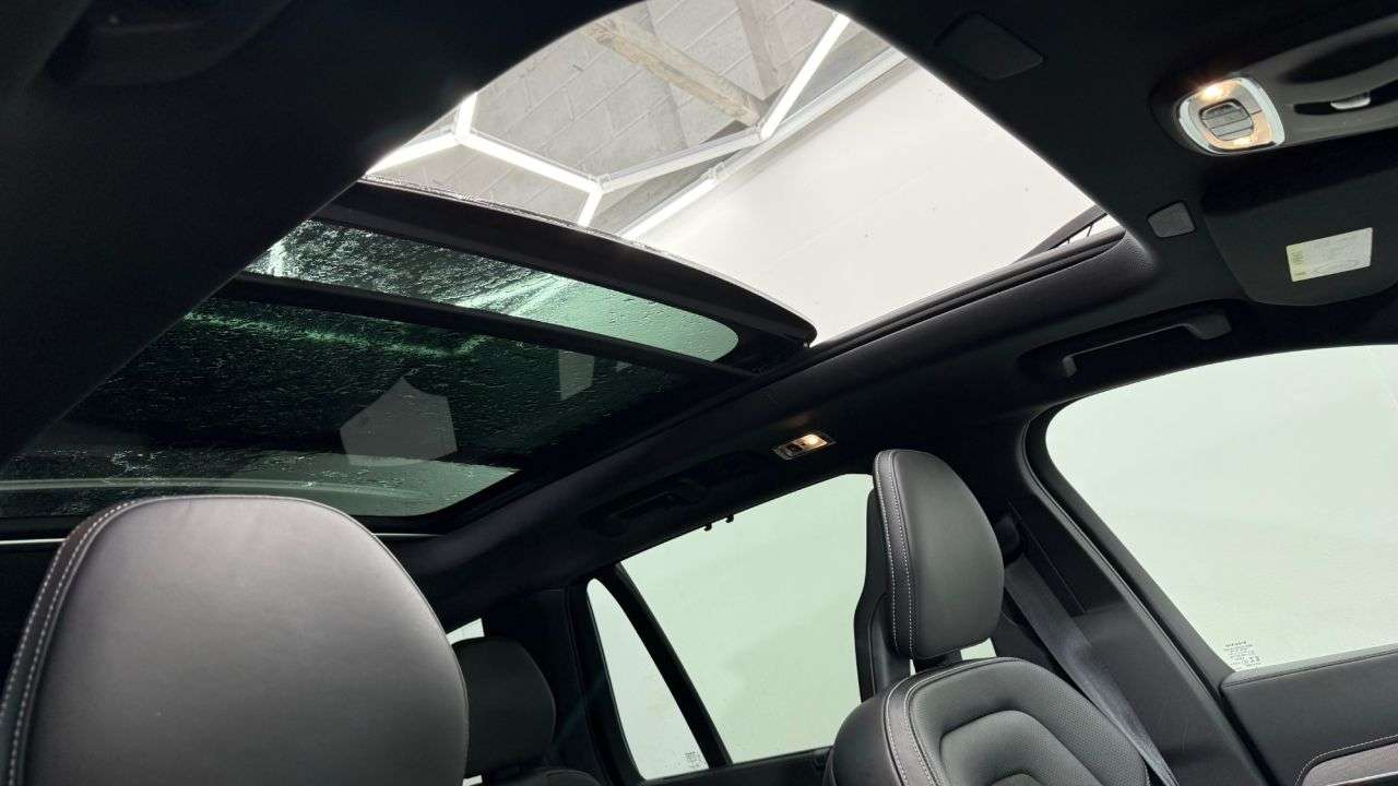 2021 VOLVO XC90 2021 VOLVO XC90