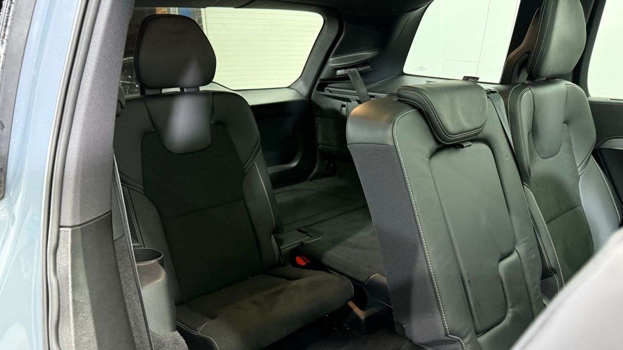 2021 VOLVO XC90 2021 VOLVO XC90