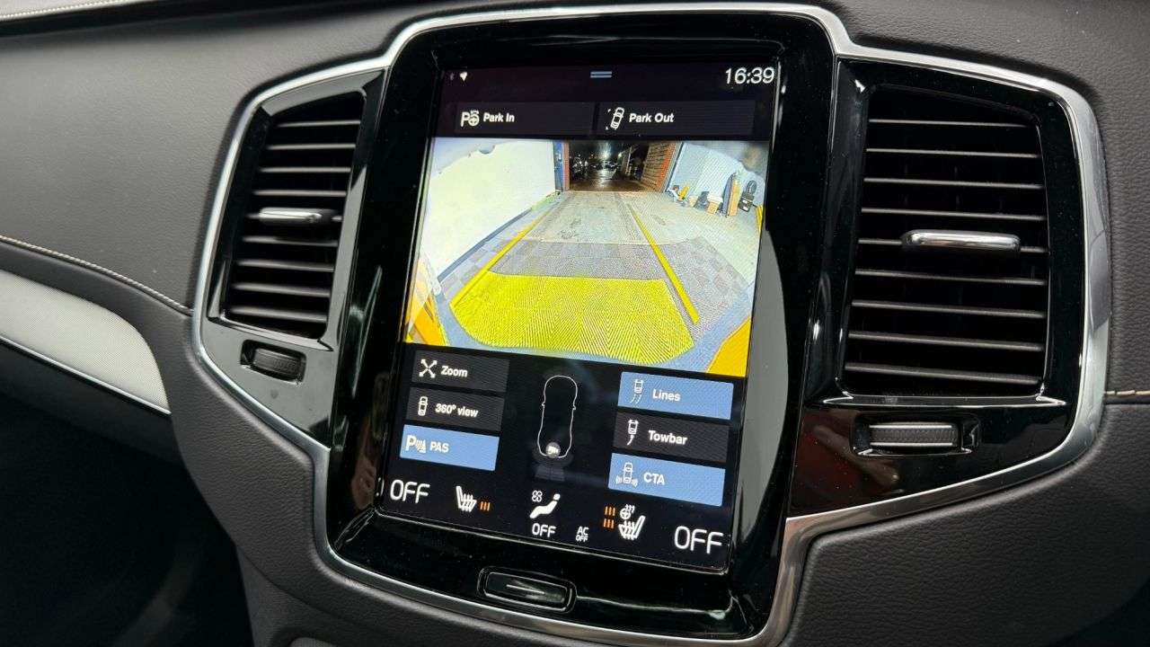 2021 VOLVO XC90 2021 VOLVO XC90