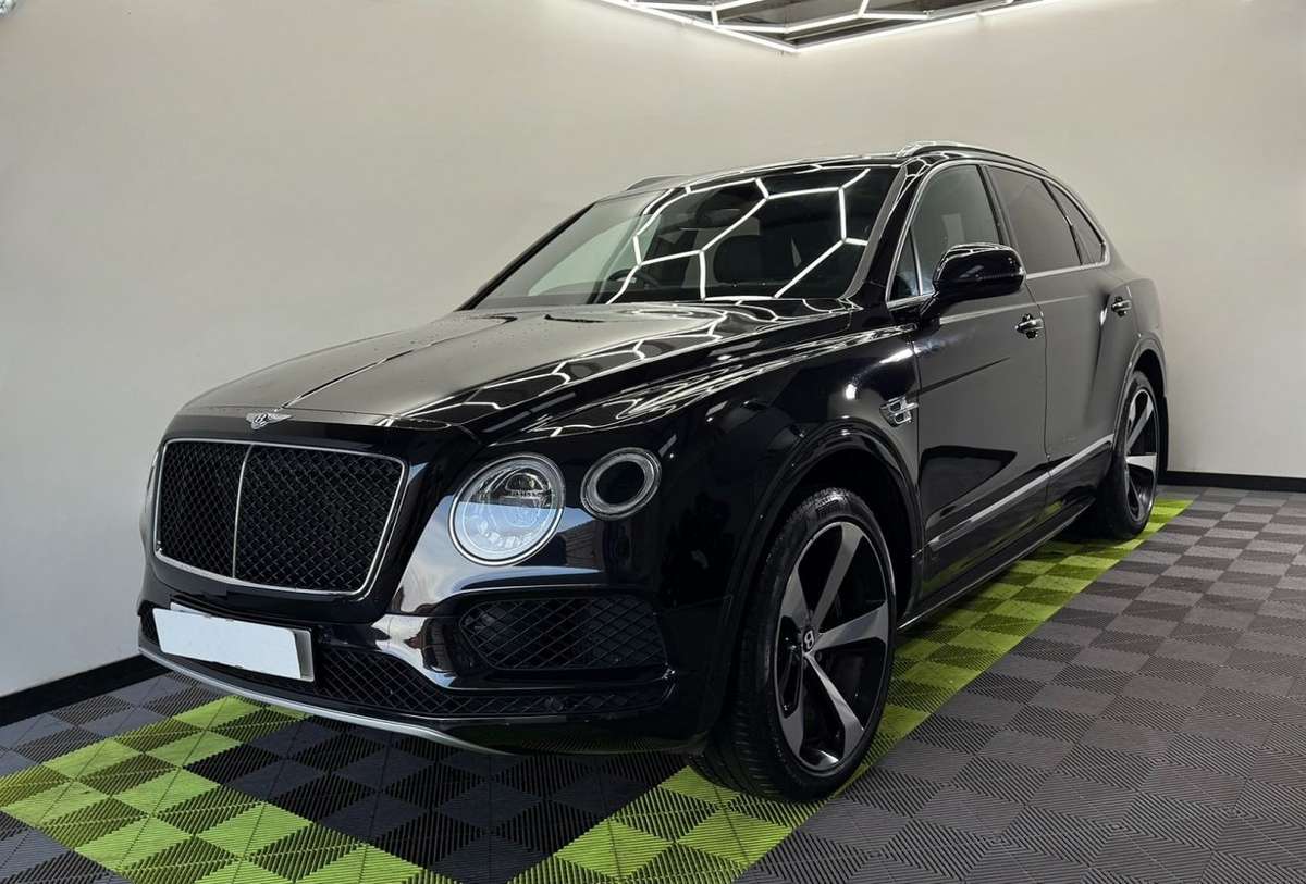 Check out this Bentley Bentayga 2020 Petrol Automatic