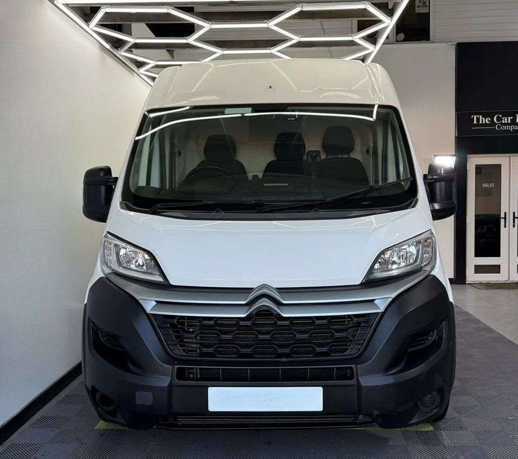 A 2020 CITROEN RELAY 2.2 BlueHDi 35 Enterprise Panel Van 5dr Diesel Manual L4 High Roof Euro 6 ( A 2020 CITROEN RELAY 2.2 BlueHDi 35 Enterprise Panel Van 5dr Diesel Manual L4 High Roof Euro 6 (