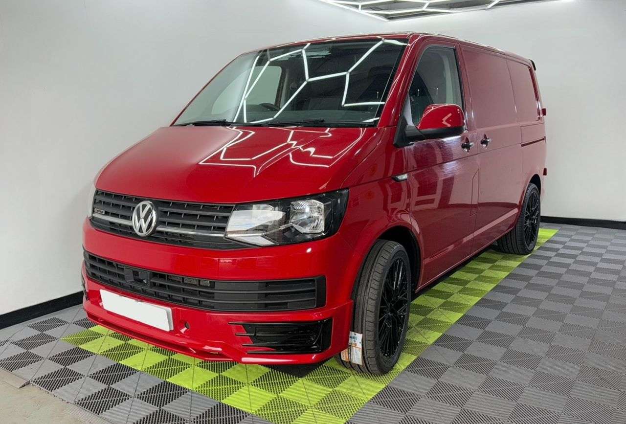 A 2019 VOLKSWAGEN TRANSPORTER 2.0 TDI T32 BlueMotion Tech Startline Panel Van 5dr Diesel Manual 4Motion S A 2019 VOLKSWAGEN TRANSPORTER 2.0 TDI T32 BlueMotion Tech Startline Panel Van 5dr Diesel Manual 4Motion S