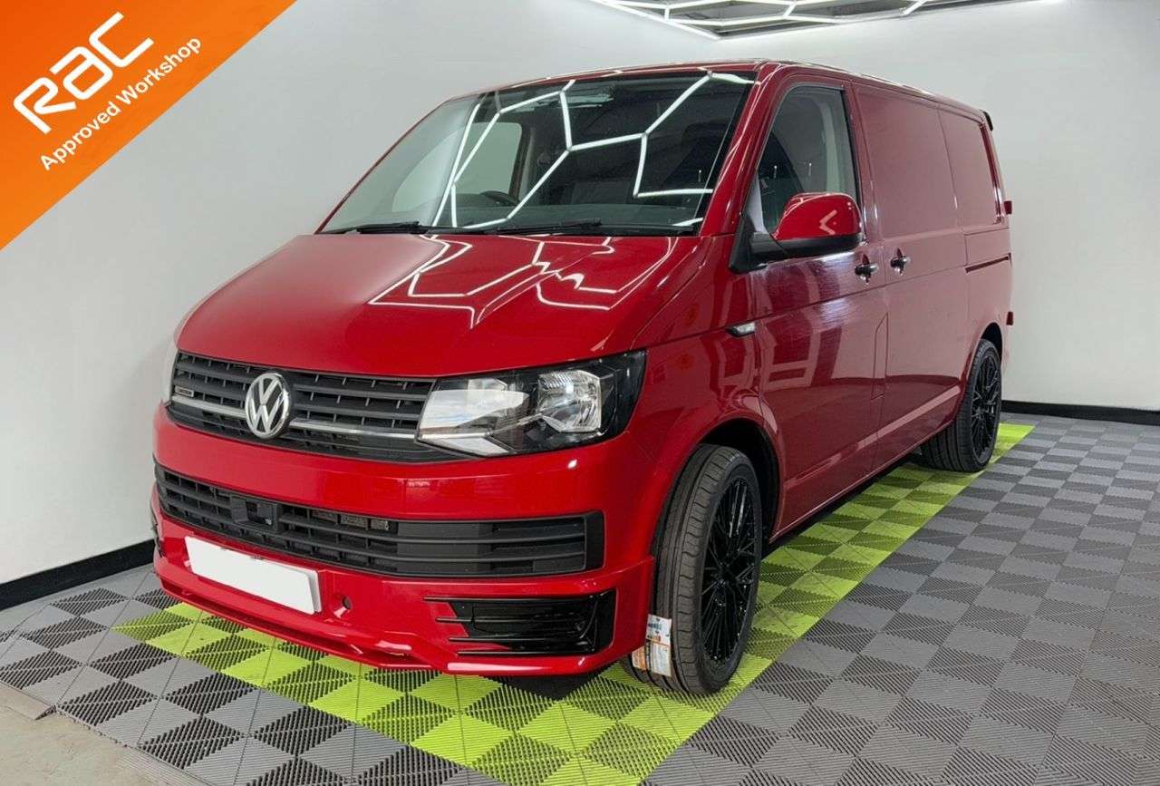 A 2019 VOLKSWAGEN TRANSPORTER 2.0 TDI T32 BlueMotion Tech Startline Panel Van 5dr Diesel Manual 4Motion S A 2019 VOLKSWAGEN TRANSPORTER 2.0 TDI T32 BlueMotion Tech Startline Panel Van 5dr Diesel Manual 4Motion S