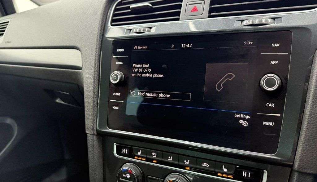 2019 VOLKSWAGEN GOLF 2019 VOLKSWAGEN GOLF