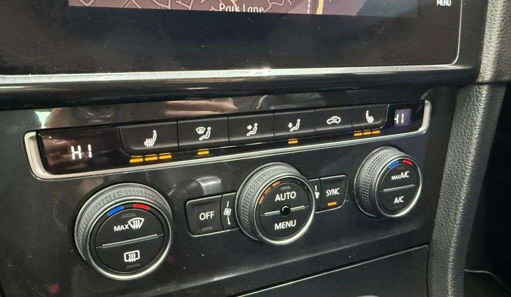 2019 VOLKSWAGEN GOLF 2019 VOLKSWAGEN GOLF