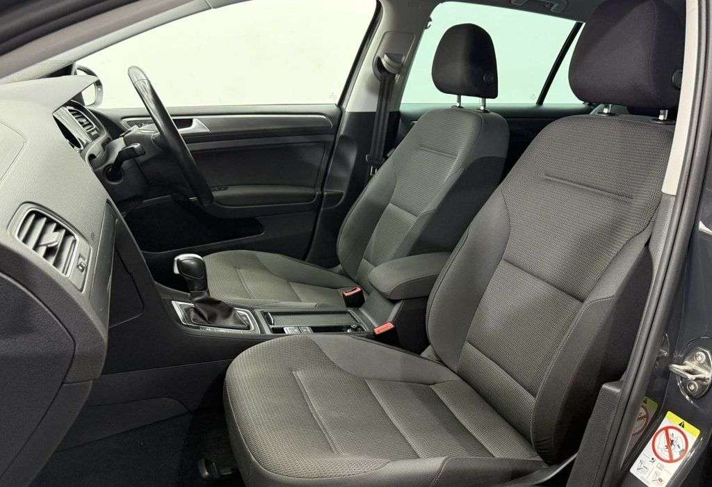 2019 VOLKSWAGEN GOLF 2019 VOLKSWAGEN GOLF