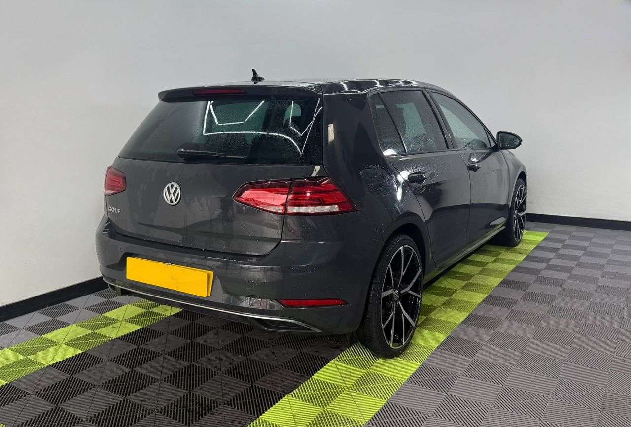2019 VOLKSWAGEN GOLF 2019 VOLKSWAGEN GOLF